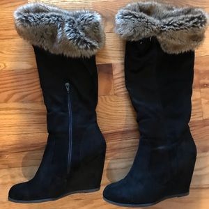 Venus 81/2 fur boots